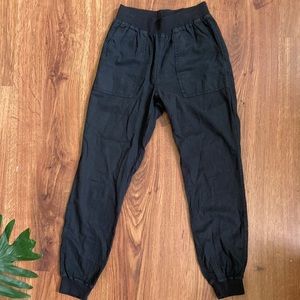 Faherty Arlie Day Pant, size small, color: washed black